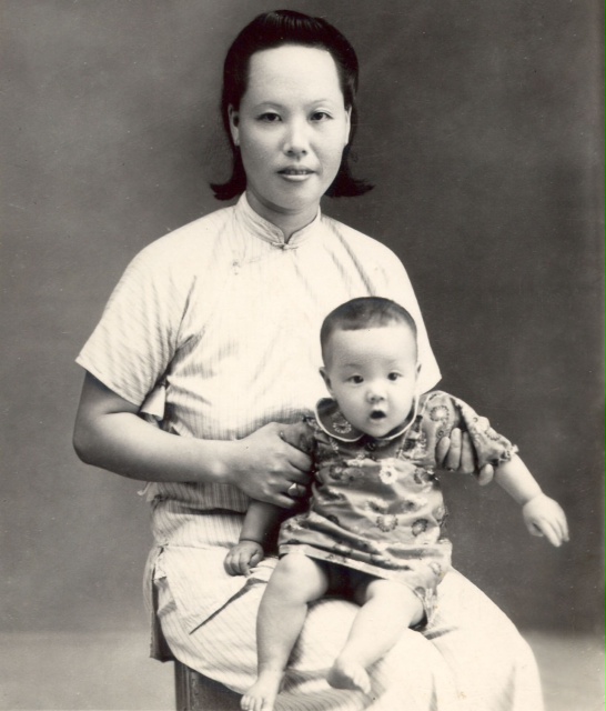 Baby Sue Wong in China with her Mother