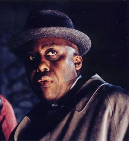 Bill Duke in Fever (1999) 